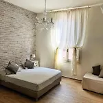 Maglo Centro 3*