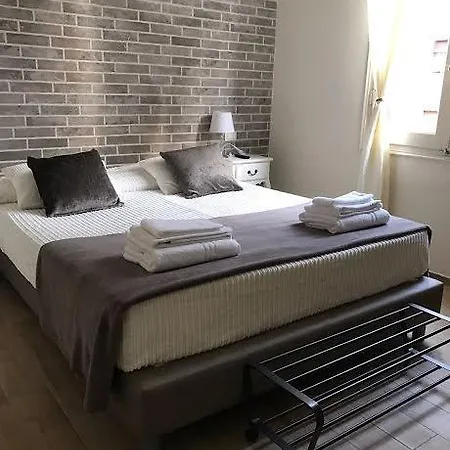 Maglo Centro 3* ボローニャ